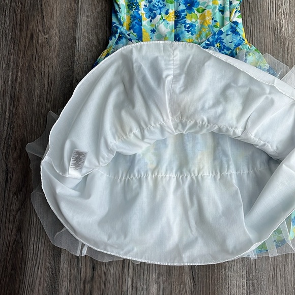 Girls size 10 spring dress - Picture 7 of 8